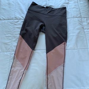 Fabletics bootie lift workout legging